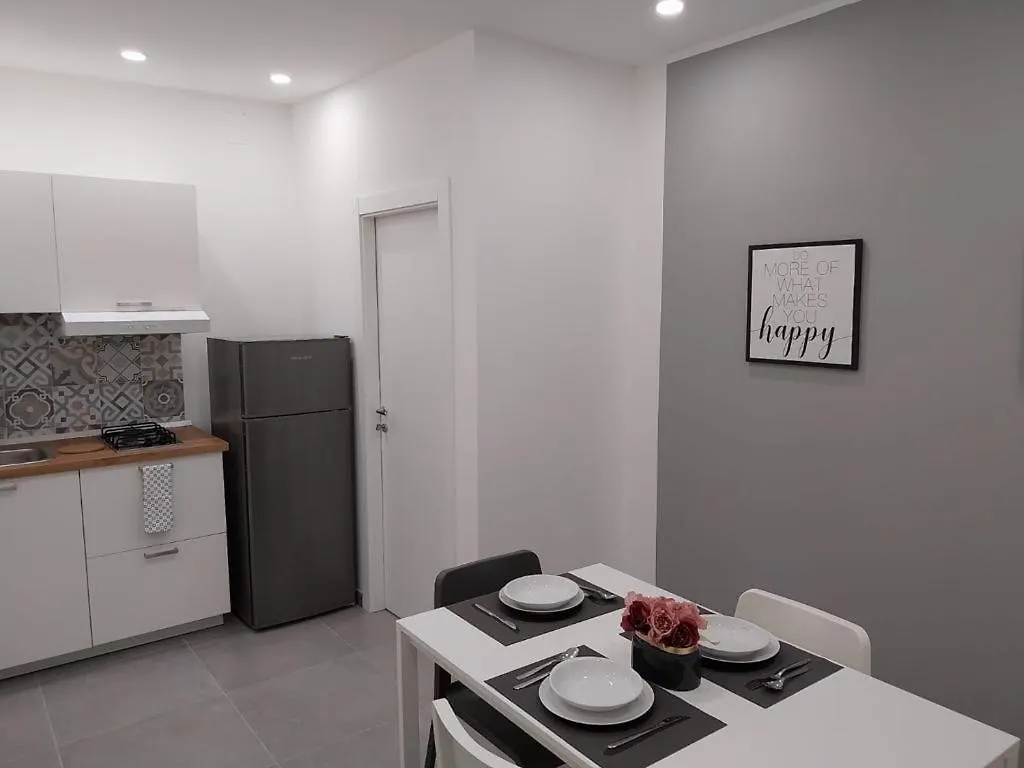 Amuni O 123 Apartment Palermo Italy